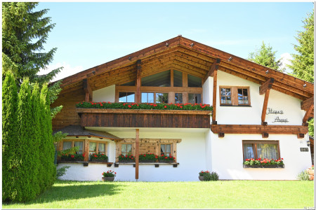 Wonderful Chalet Gasthaus