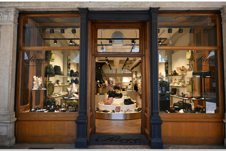 Fine shops beautifully restored with excellent goods at great prices
